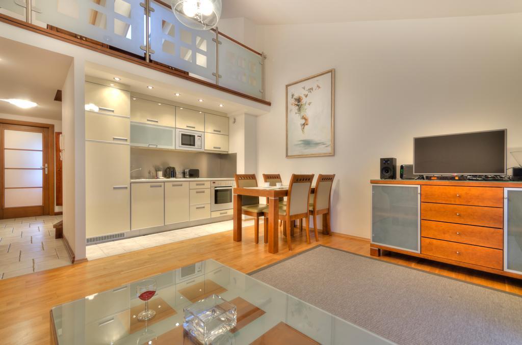 Dom & House - Apartments Ogrodowa ソポト エクステリア 写真